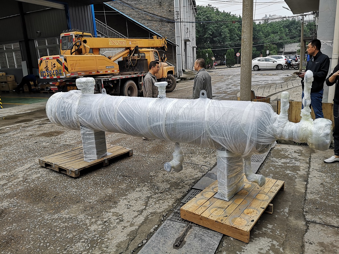 保險杠模具